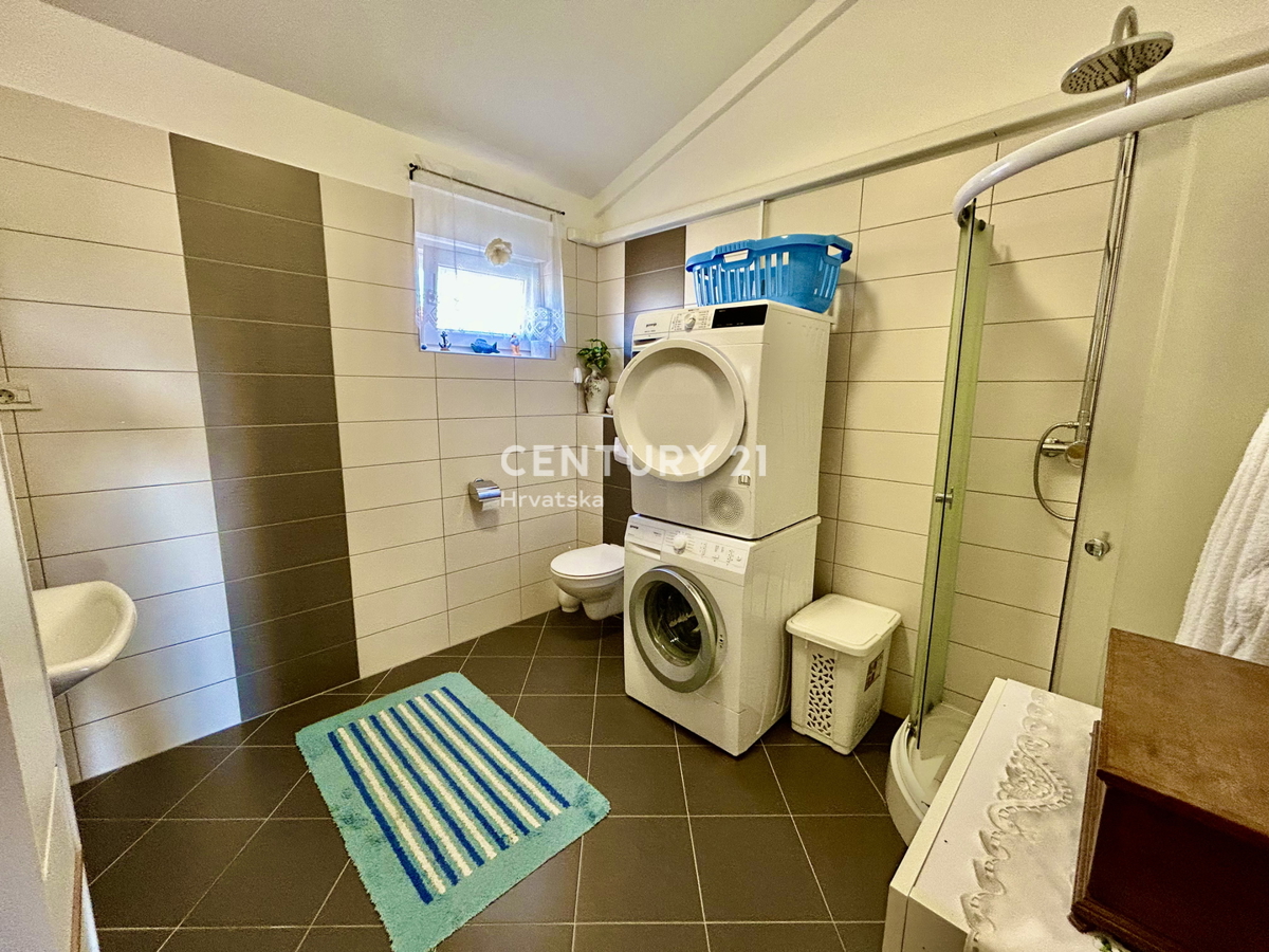 UMAG, DINTORNI, CASA IN POSIZIONE TRANQUILLA