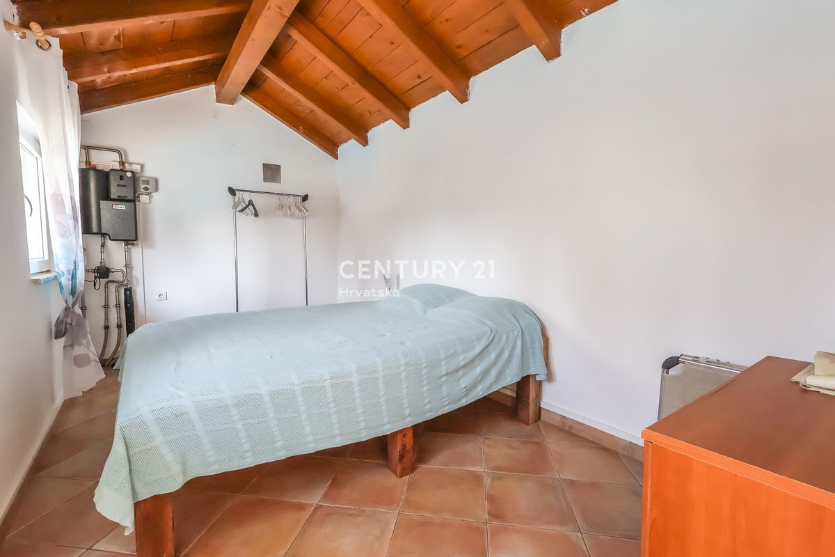 POREČ, VILLA AL PIANO TERRA CON VISTA MARE