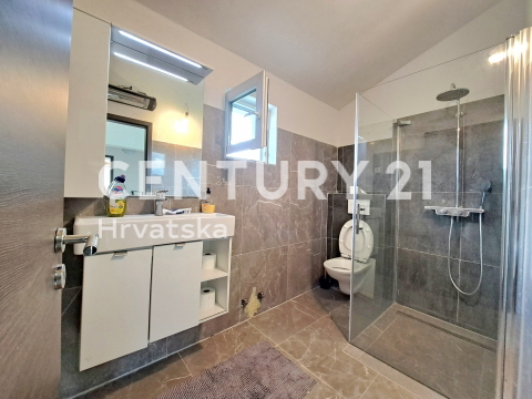 POREČ, CASA CON VISTA MARE, VENDITA