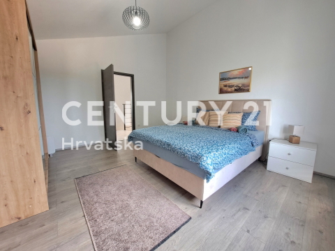 POREČ, CASA CON VISTA MARE, VENDITA