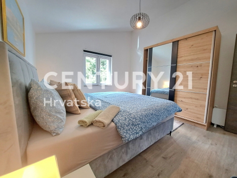 POREČ, CASA CON VISTA MARE, VENDITA