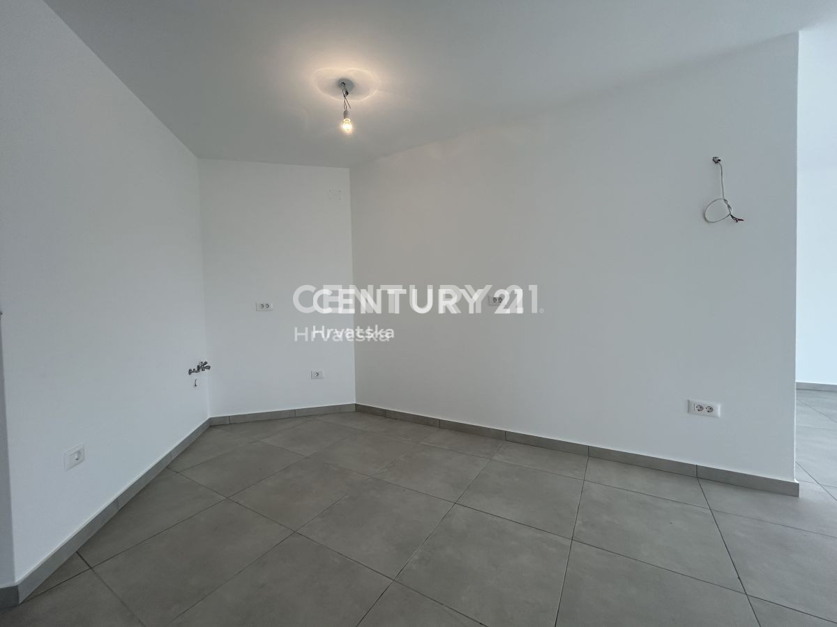 Vendita, Appartamento, 2,5 locali (2S+DB), Provincia di Istria, Umag