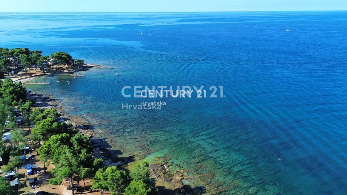 UMAG, DUE VILLETTE AL PIANO TERRA CON ACCESSO DIRETTO ALLA SPIAGGIA