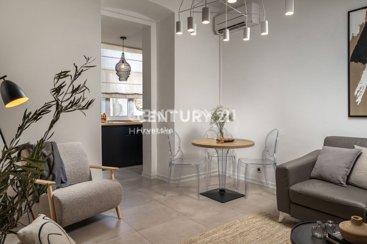 Vendita, Appartamento, 3 locali, Istarska županija, Pula, Centar