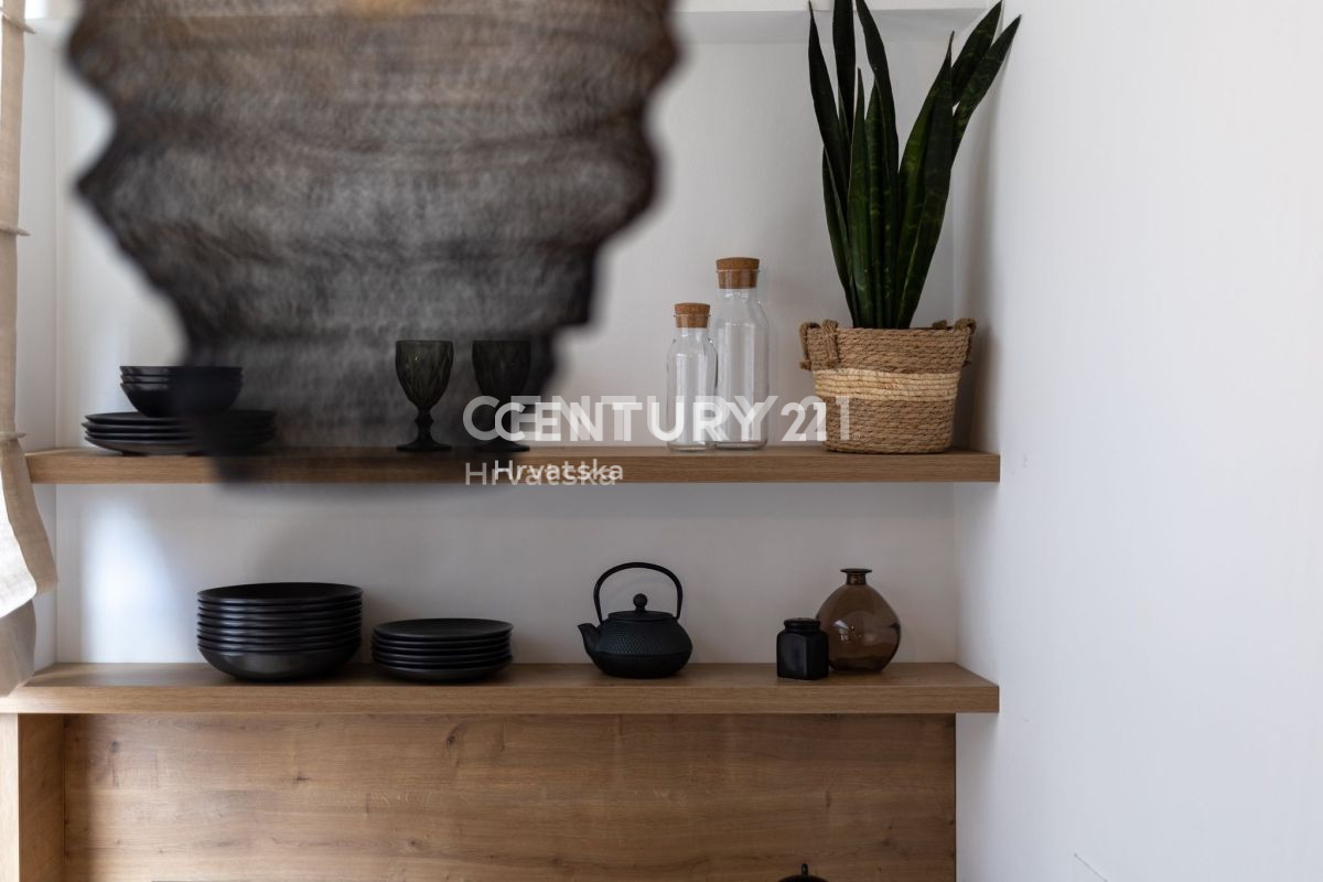 Vendita, Appartamento, 3 locali, Istarska županija, Pula, Centar