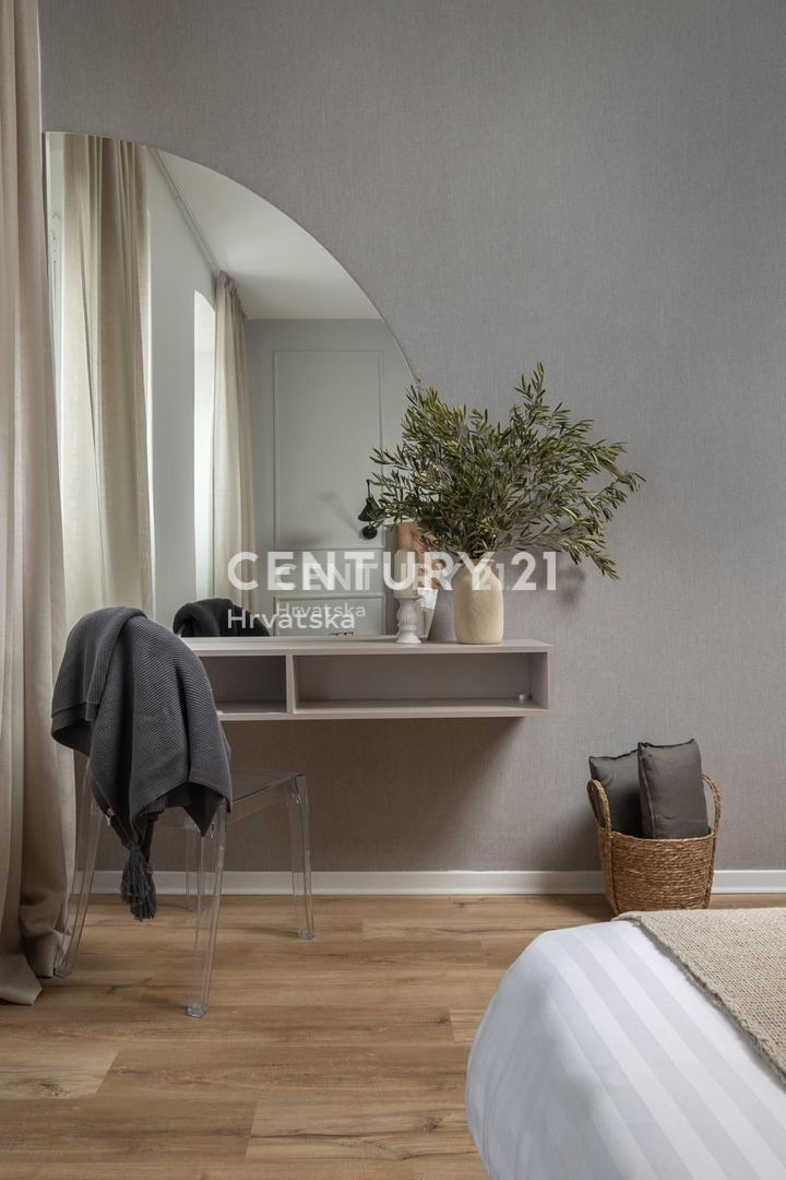 Vendita, Appartamento, 3 locali, Istarska županija, Pula, Centar