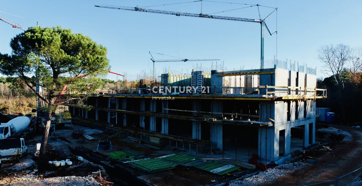 POREČ, APPARTAMENTI, NUOVA COSTRUZIONE A SOLO 2 KM DALLA SPIAGGIA E DAL CENTRO DELLA CITTÀ