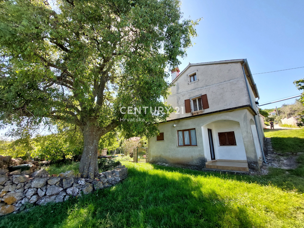 LABIN, CASA IN PIETRA CON VISTA SUL MARE, 2 KM DAL MARE