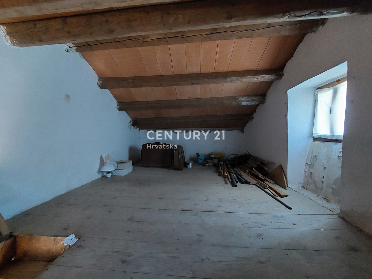 LABIN, CASA IN PIETRA CON VISTA SUL MARE, 2 KM DAL MARE