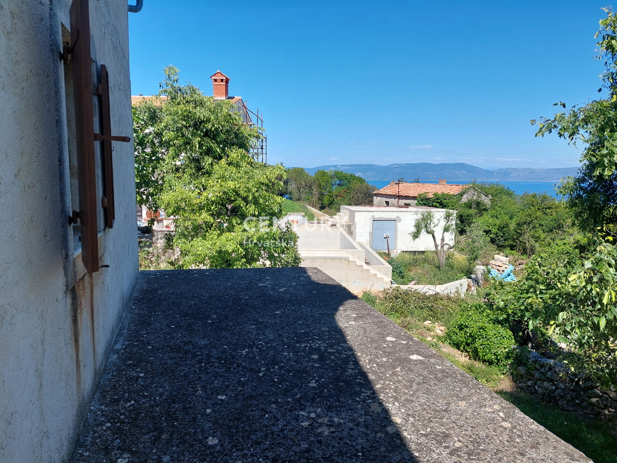 LABIN, CASA IN PIETRA CON VISTA SUL MARE, 2 KM DAL MARE