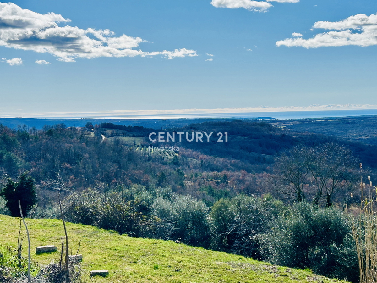 KRASICA, TERRENO EDIFICABILE ATTRATTIVO CON VISTA PANORAMICA SUL MARE