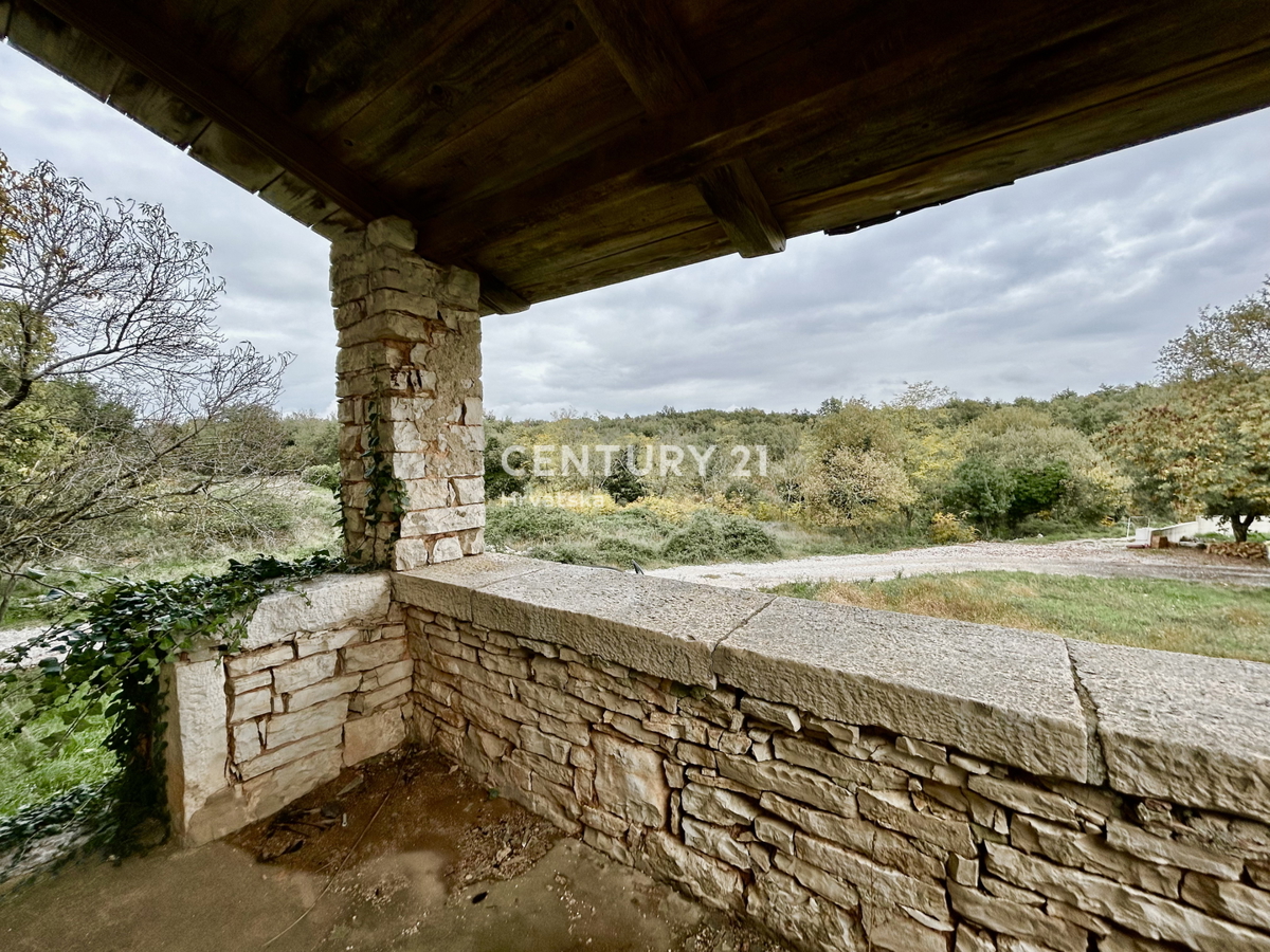SVETI LOVREČ, DINTORNI, PROPRIETÀ AUTOCTONA ISTRIANA