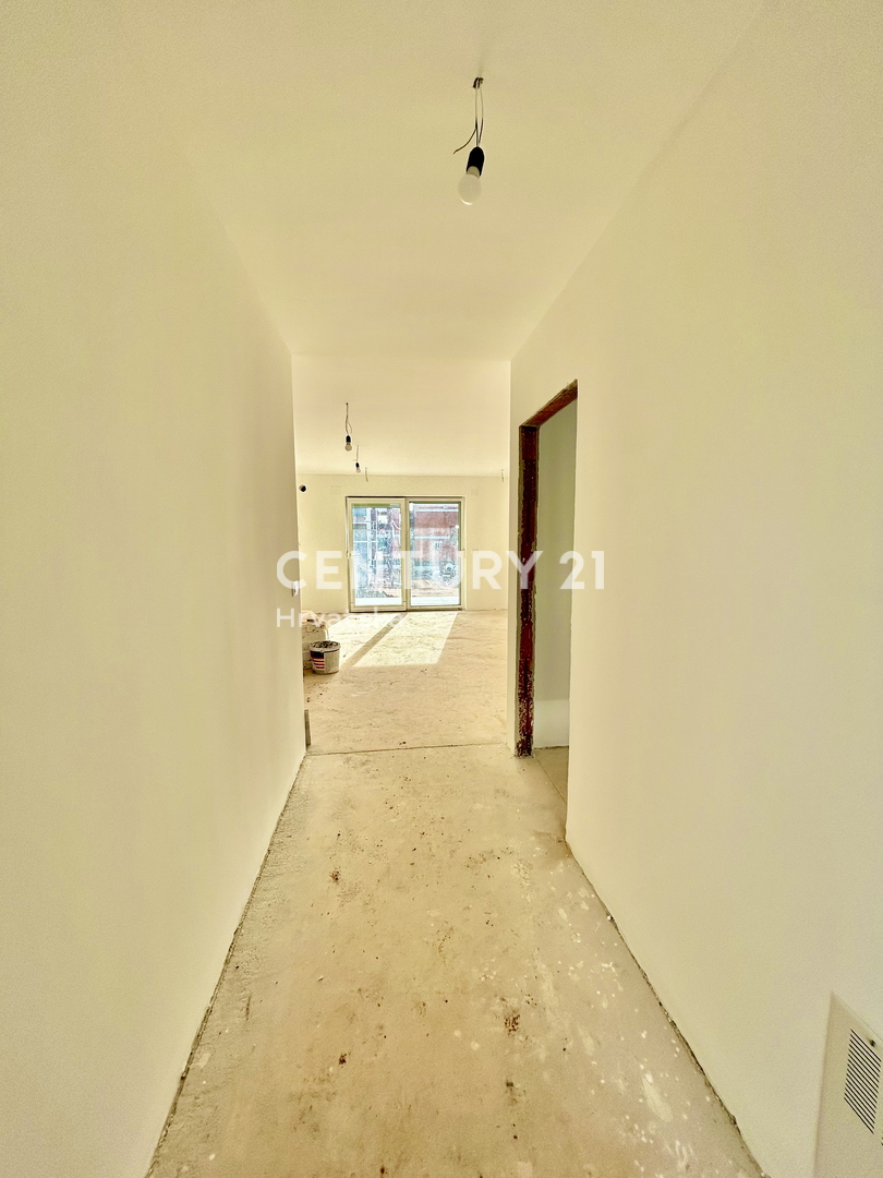 UMAG, NUOVA COSTRUZIONE, APPARTAMENTO AL PIANO TERRA CON GIARDINO A SOLI 400 METRI DALLA SPIAGGIA