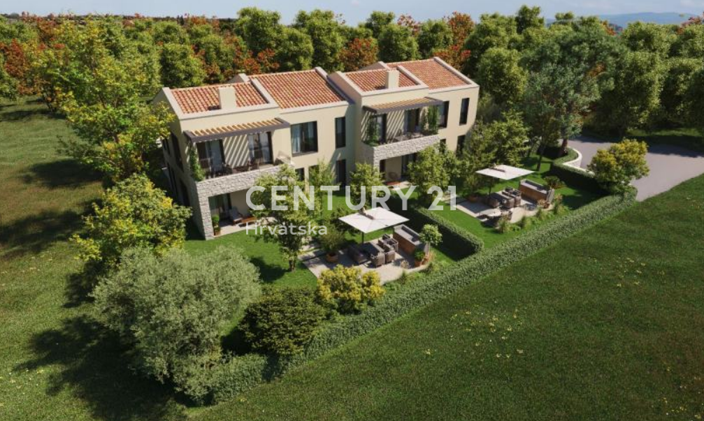 POREČ, NUOVA COSTRUZIONE, APPARTAMENTO CON TRE CAMERE DA LETTO, PIANO TERRA