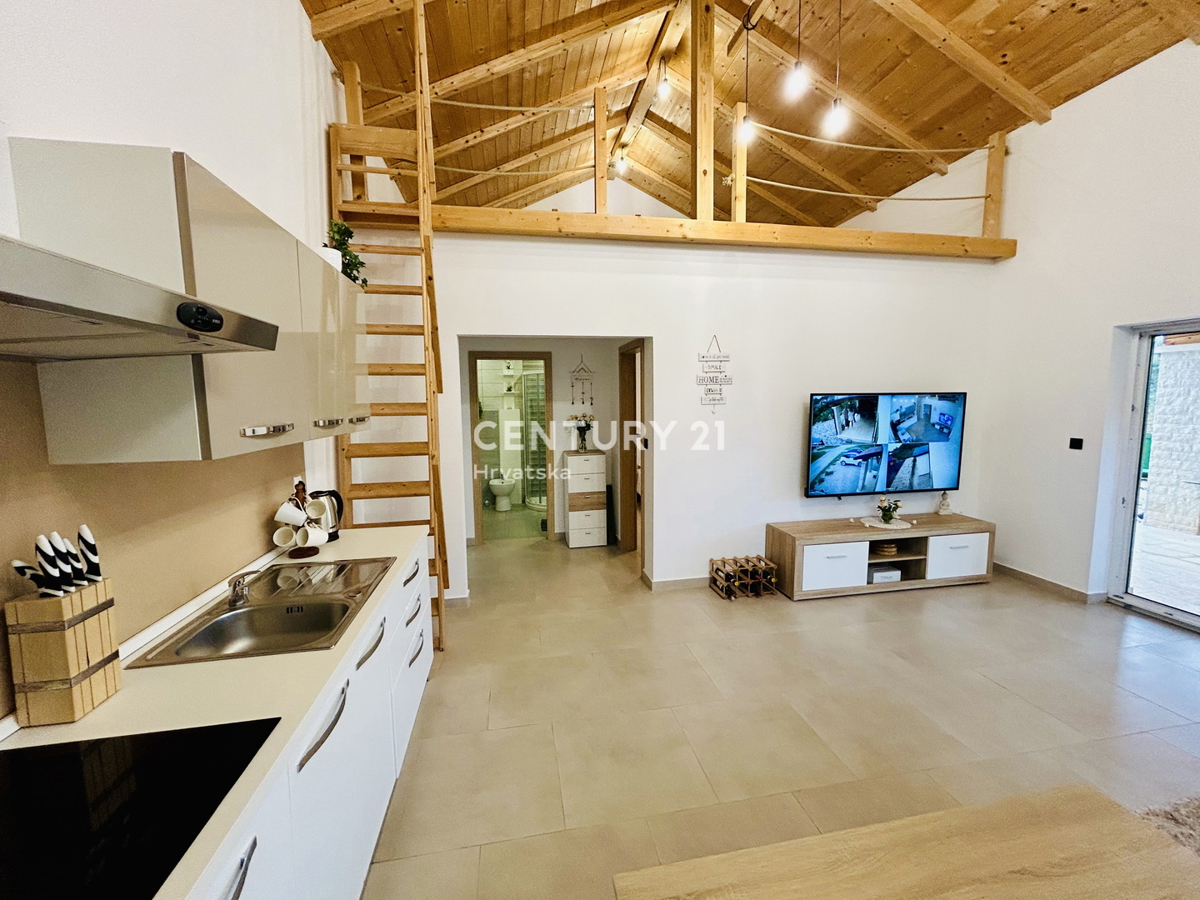 UMAG, DINTORNI, NUOVA CASA A SOLI 1,5 KM DALLA SPIAGGIA E DAL MARE