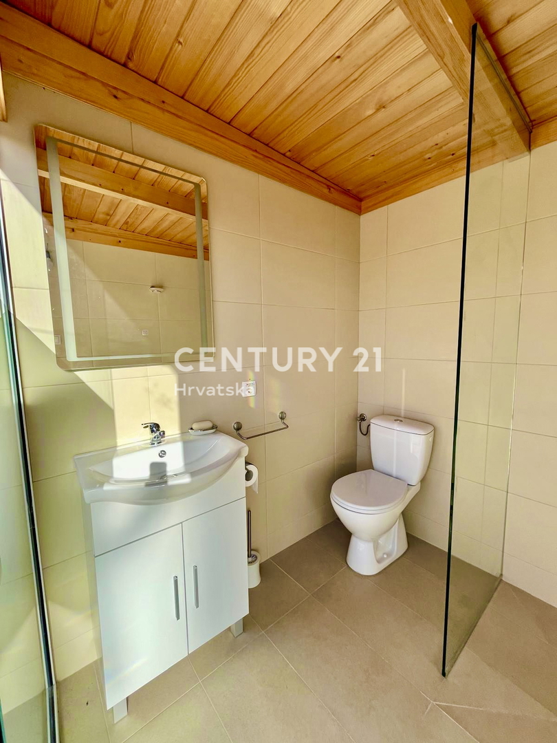 UMAG, DINTORNI, NUOVA CASA A SOLI 1,5 KM DALLA SPIAGGIA E DAL MARE