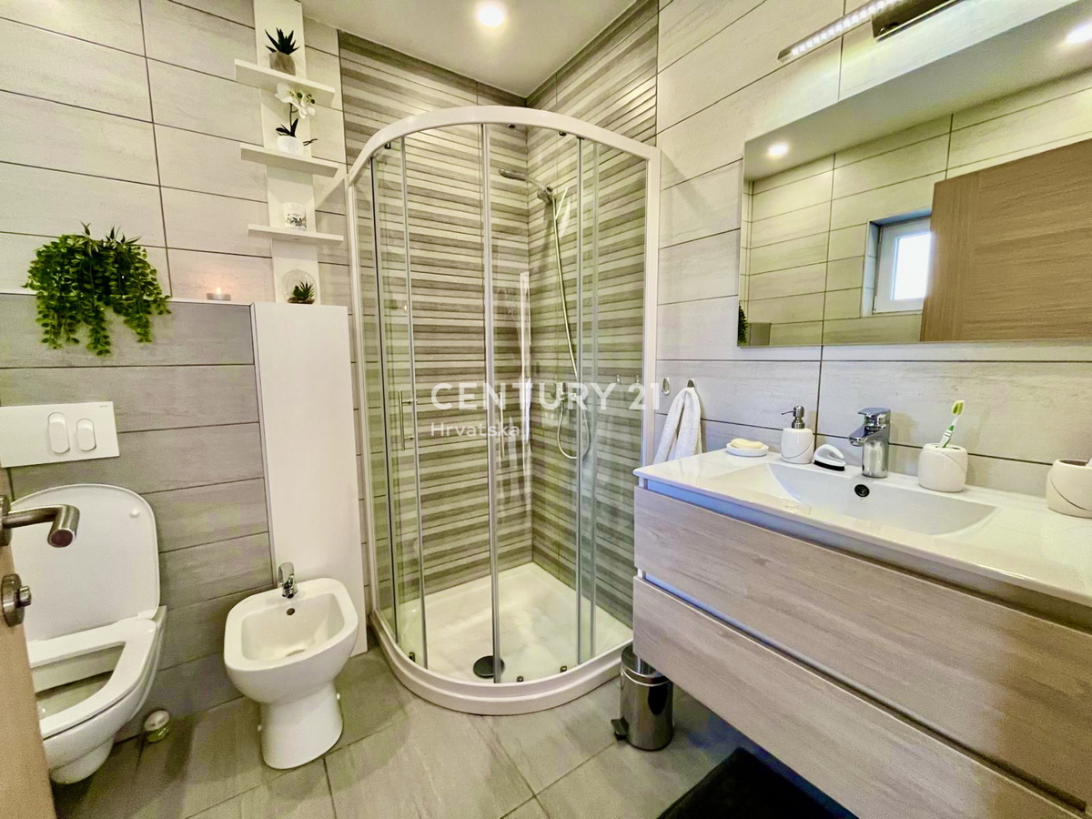 UMAG, DINTORNI, NUOVA CASA A SOLI 1,5 KM DALLA SPIAGGIA E DAL MARE