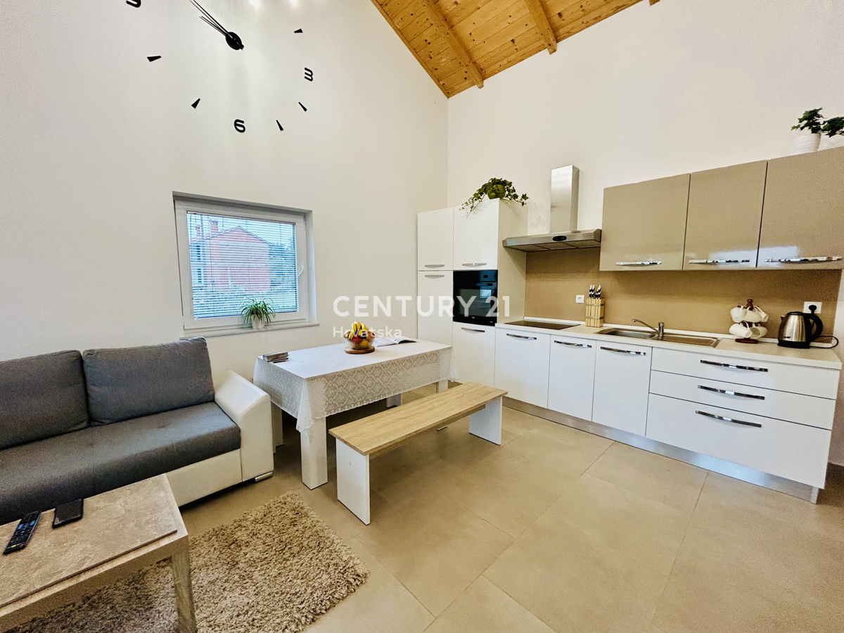 UMAG, DINTORNI, NUOVA CASA A SOLI 1,5 KM DALLA SPIAGGIA E DAL MARE