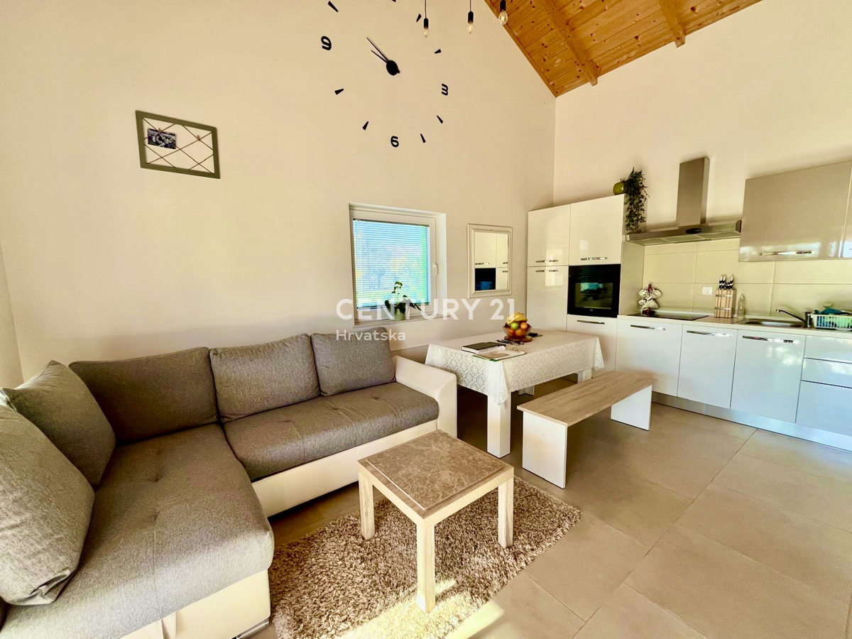 UMAG, DINTORNI, NUOVA CASA A SOLI 1,5 KM DALLA SPIAGGIA E DAL MARE