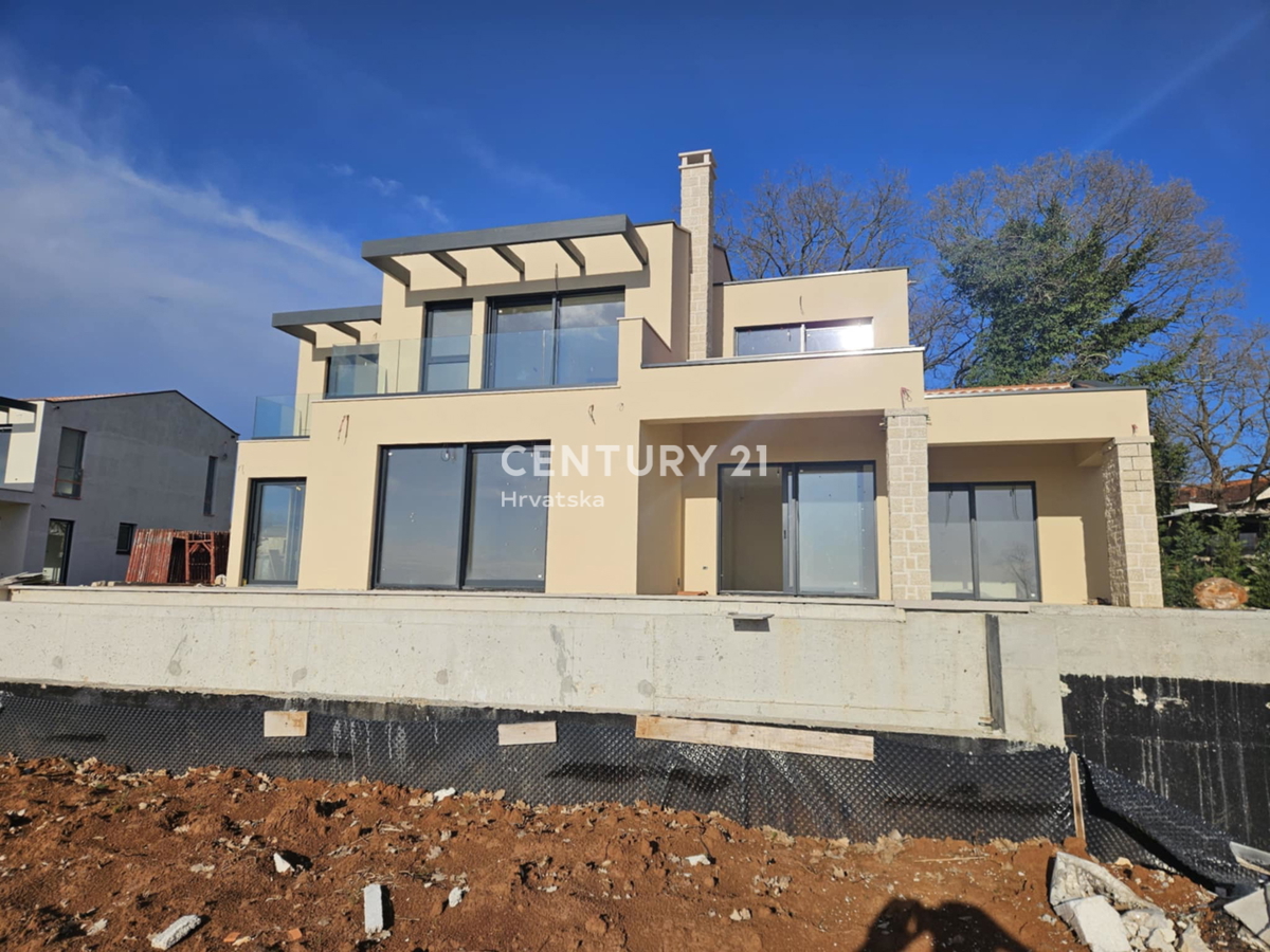 SVETI LOVREČ, IN VENDITA NUOVA CASA CON PISCINA E VISTA MARE