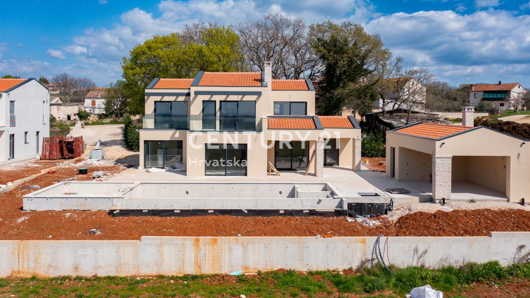 SVETI LOVREČ, IN VENDITA NUOVA CASA CON PISCINA E VISTA MARE