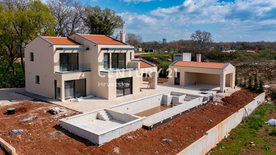 SVETI LOVREČ, IN VENDITA NUOVA CASA CON PISCINA E VISTA MARE