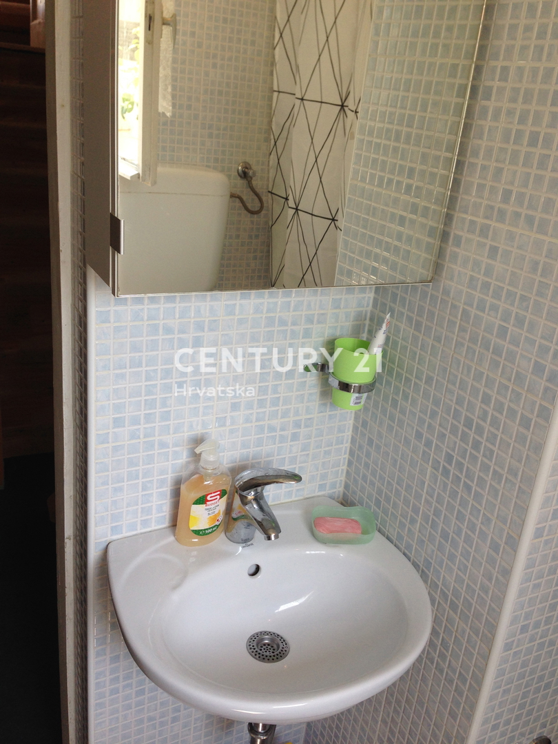 POREČ, APPARTAMENTO CON 3 CAMERE DA LETTO NEL CENTRO CITTÀ