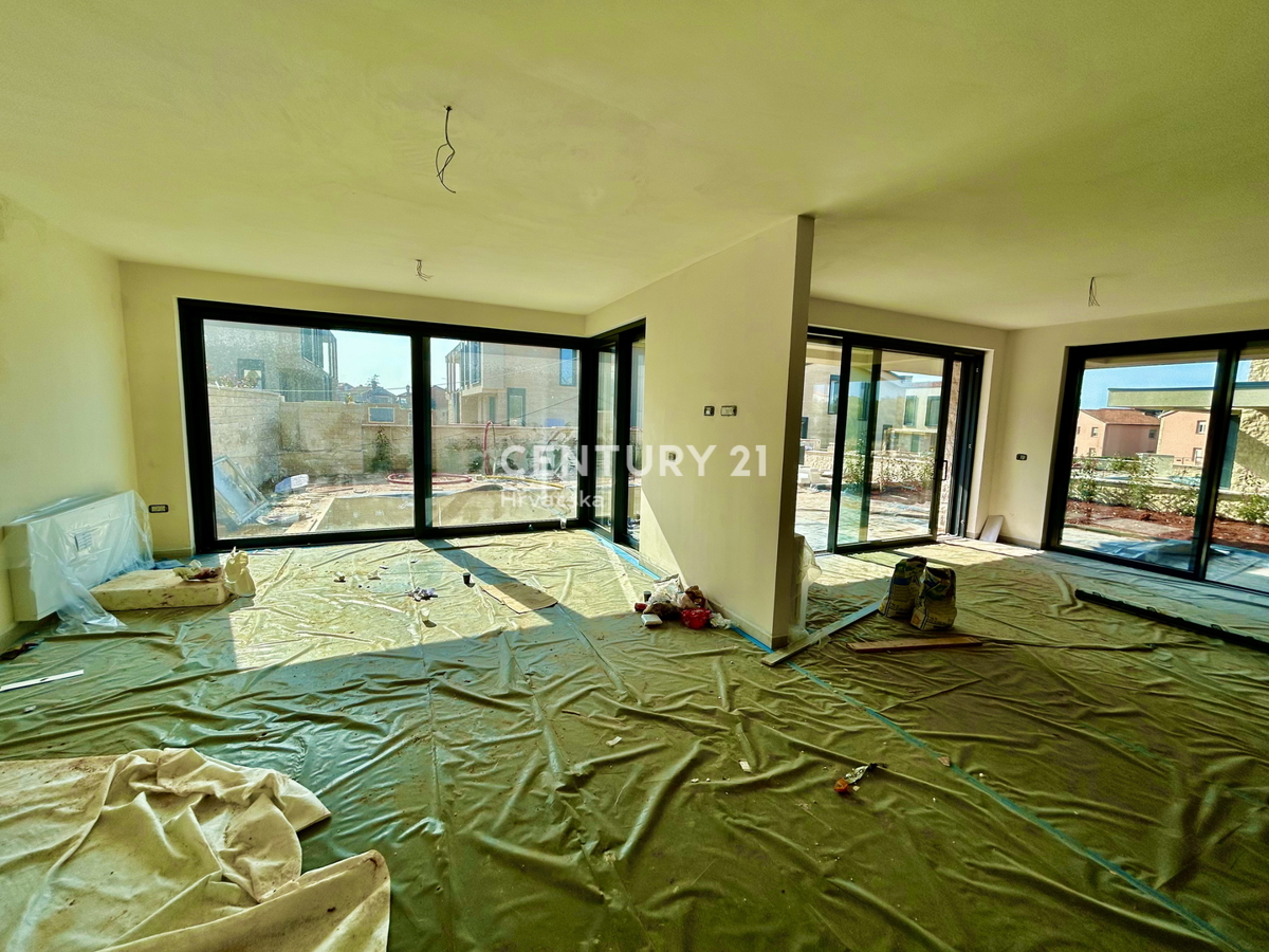 UMAG, VILLA A SOLI 150 METRI DALLA SPIAGGIA E DAL MARE