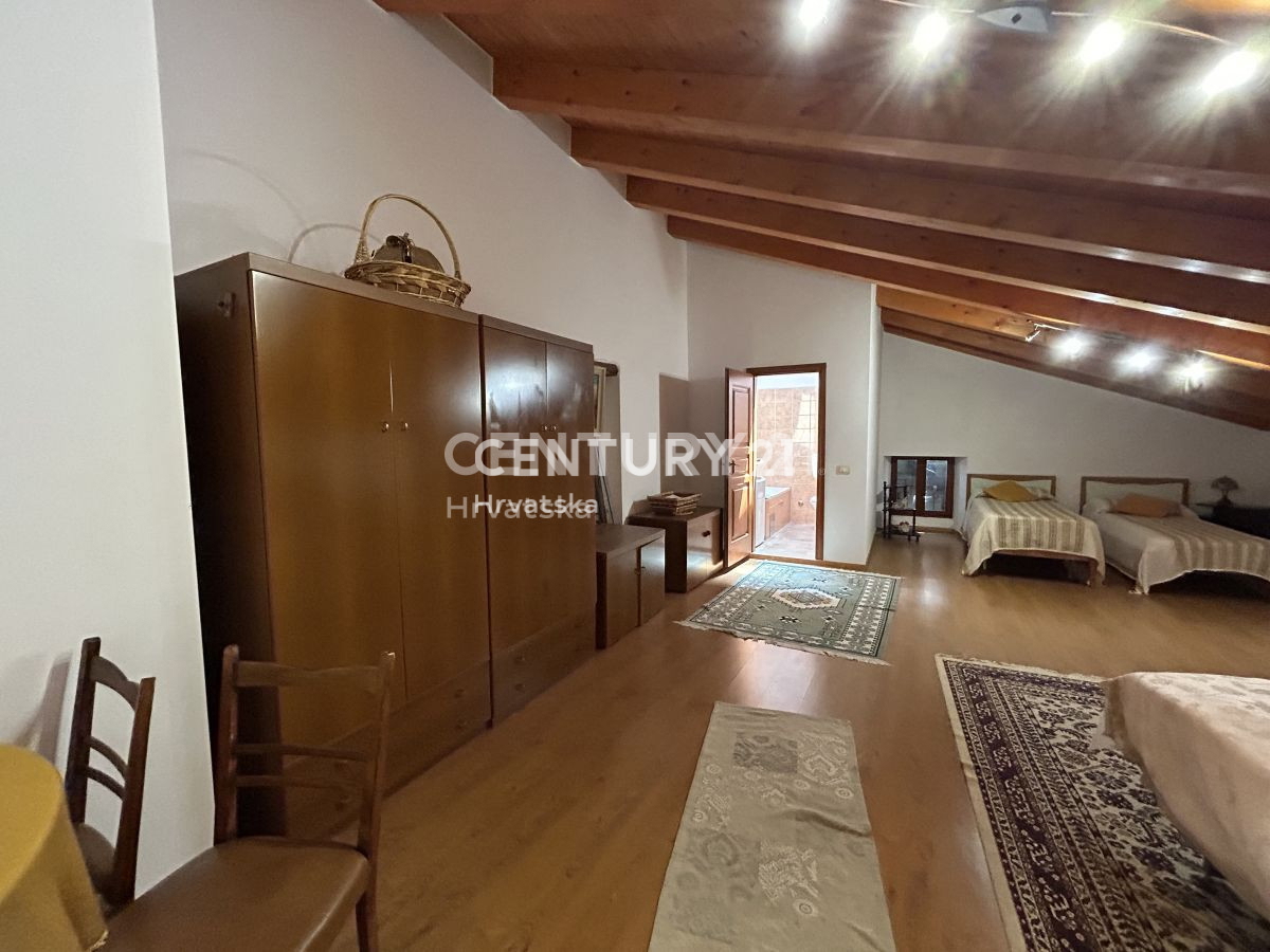 Vendita, Casa, Bifamiliare, Provincia di Istria, Poreč