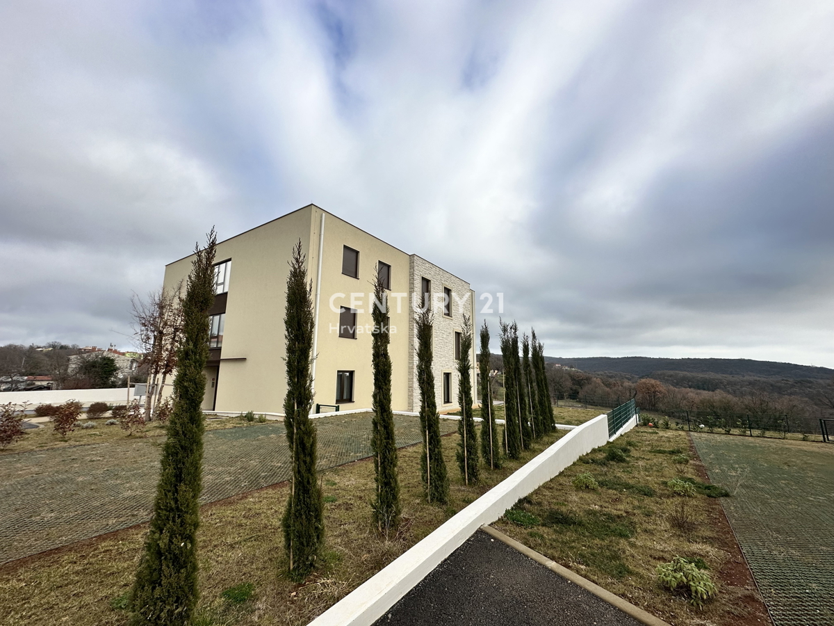 LABIN, APPARTAMENTO CON VISTA APERTA SUL MARE