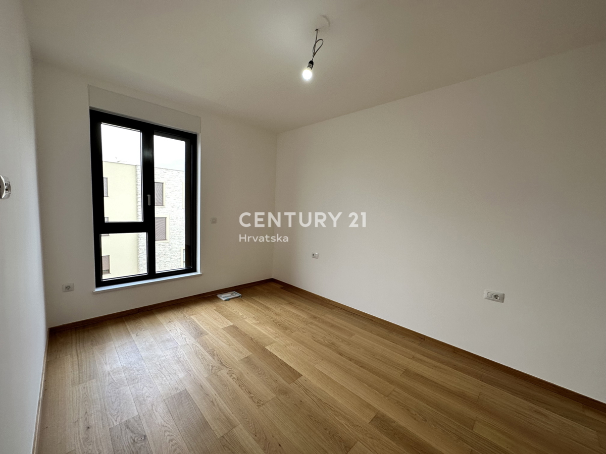 LABIN, APPARTAMENTO CON VISTA APERTA SUL MARE