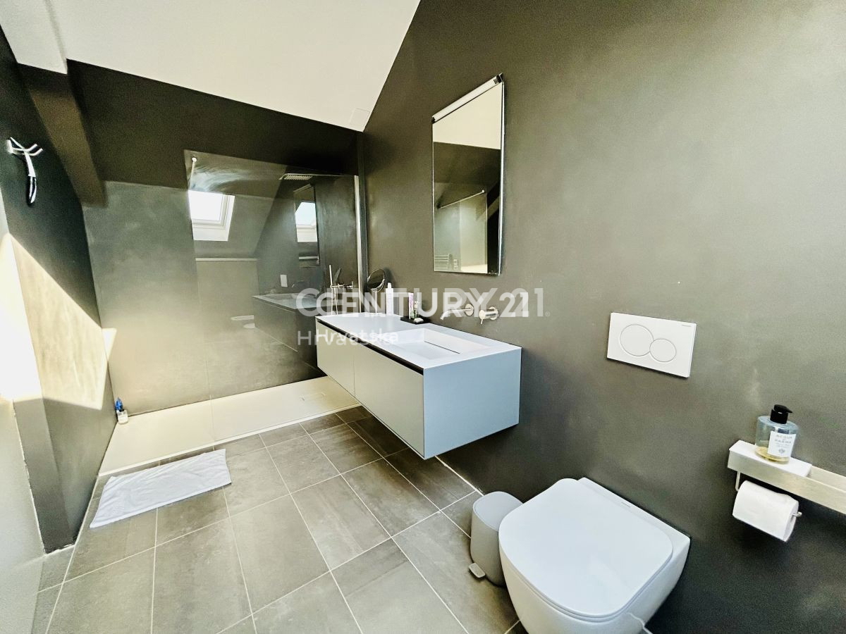 Vendita, Appartamento, 2 locali, Provincia di Istria, Umag