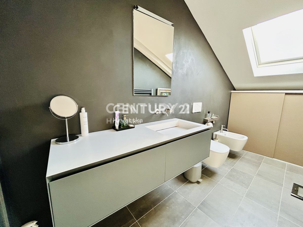 Vendita, Appartamento, 2 locali, Provincia di Istria, Umag