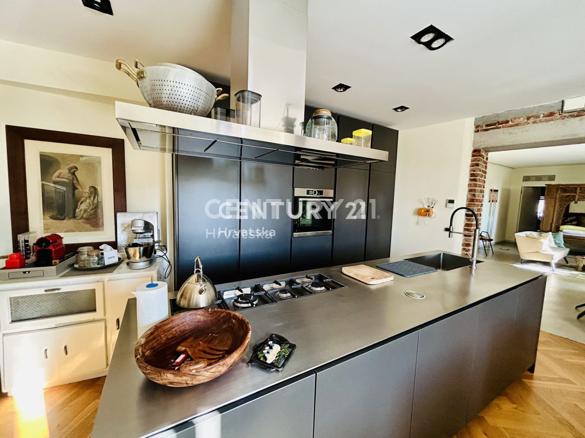 Vendita, Appartamento, 2 locali, Provincia di Istria, Umag