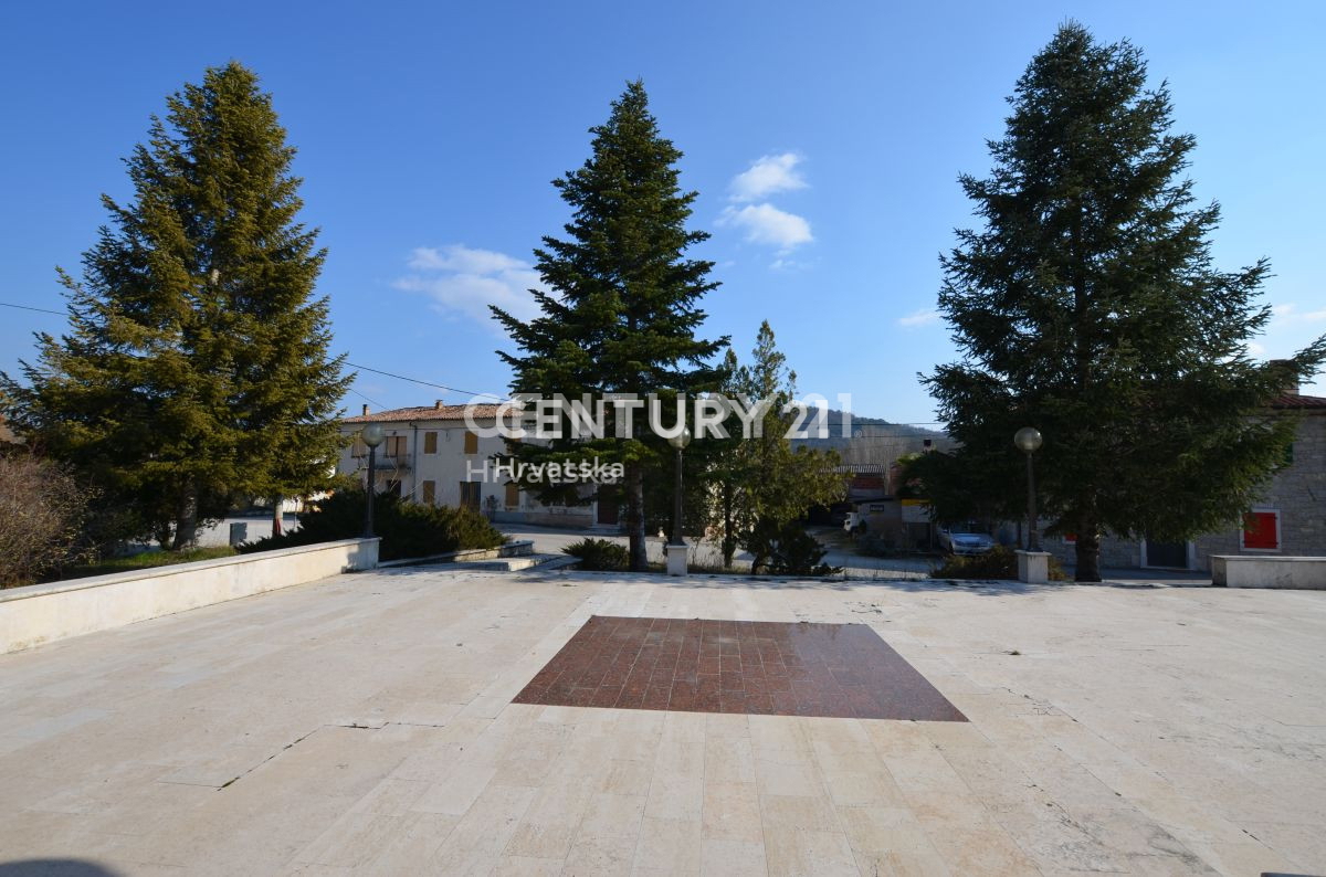 Vendita, Casa, Indipendente, Provincia di Istria, Oprtalj, Livade