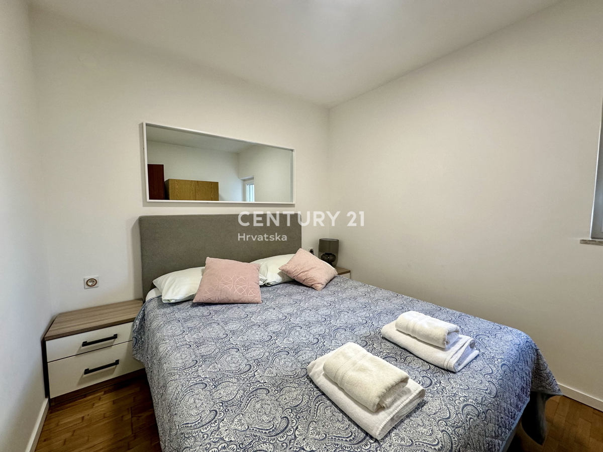 LABIN, APPARTAMENTO CON UNA CAMERA DA LETTO, VISTA MARE, 300 M DALLA SPIAGGIA