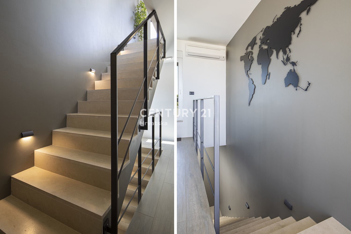 MEDULIN, VILLA CON VISTA MARE A SOLI 150 METRI DALLA SPIAGGIA