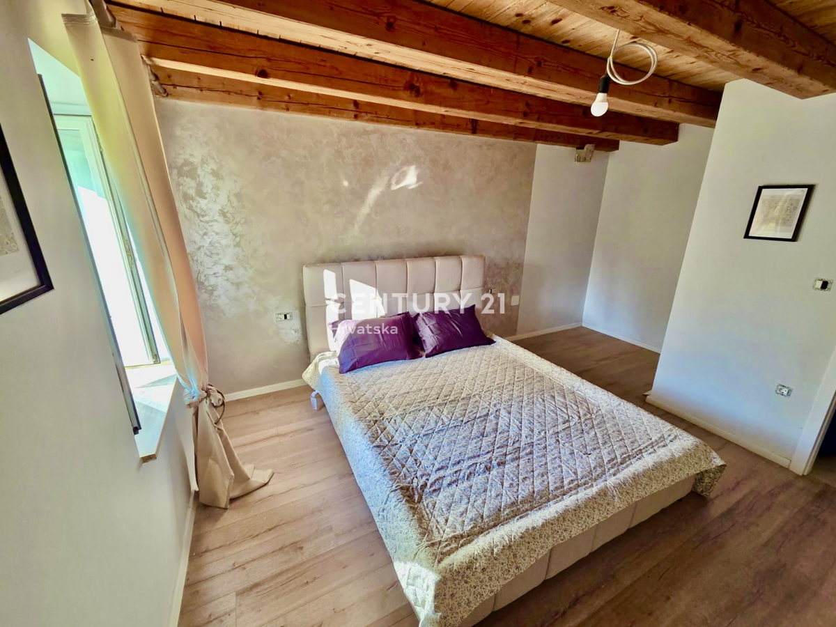 SOVINJAK, ZONA CIRCOSTANTE, CASA INDIPENDENTE IN PIETRA COMPLETAMENTE RISTRUTTURATA, SCONTATA E OTTIMO INVESTIMENTO