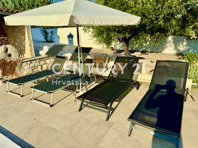 POREČ, DINTORNI, OTTIMA CASA CON VISTA MARE