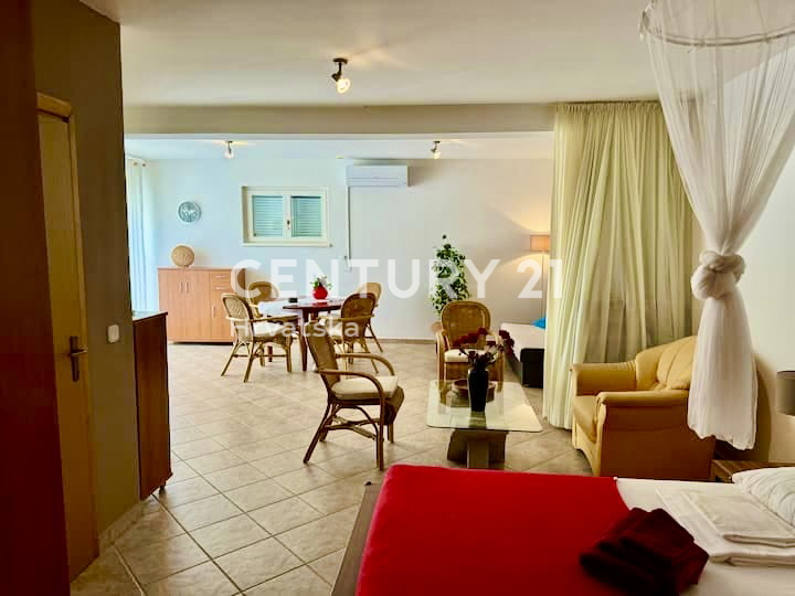 POREČ, DINTORNI, OTTIMA CASA CON VISTA MARE