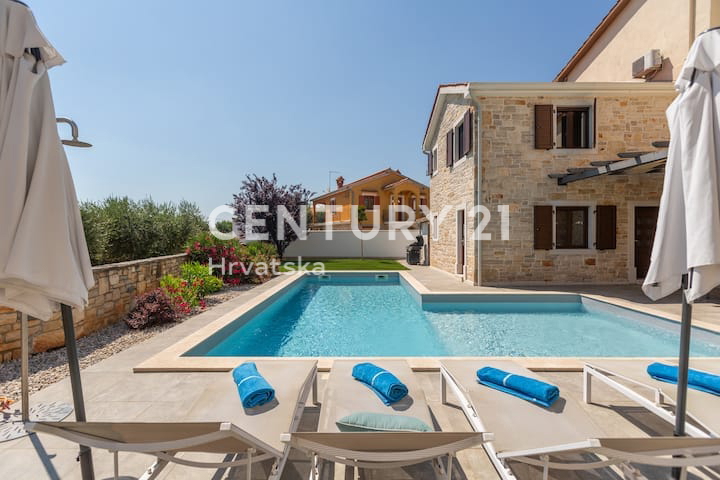 POREČ, VILLA CON PISCINA