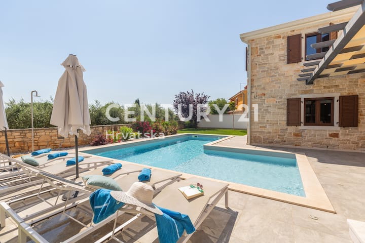 POREČ, VILLA CON PISCINA
