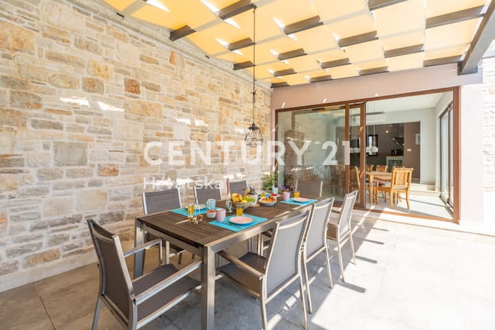 POREČ, VILLA CON PISCINA