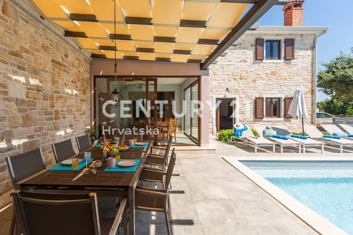 POREČ, VILLA CON PISCINA