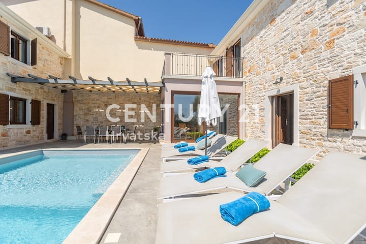 POREČ, VILLA CON PISCINA