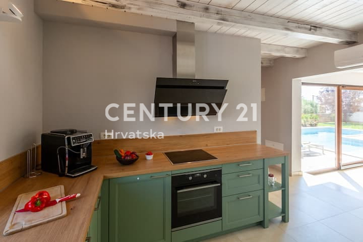 POREČ, VILLA CON PISCINA