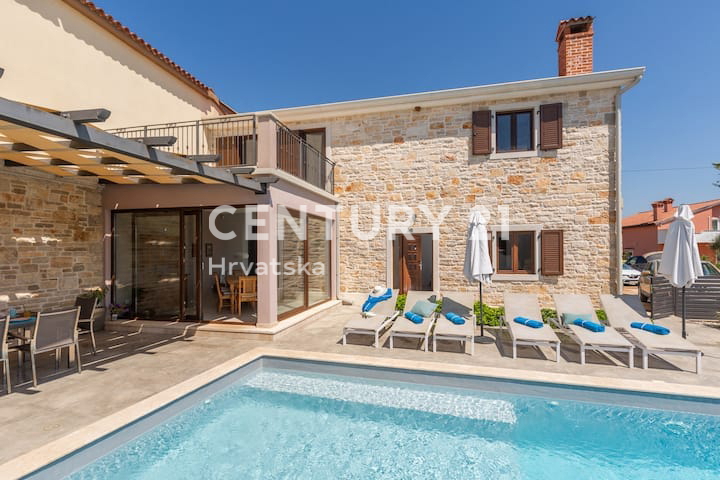 POREČ, VILLA CON PISCINA