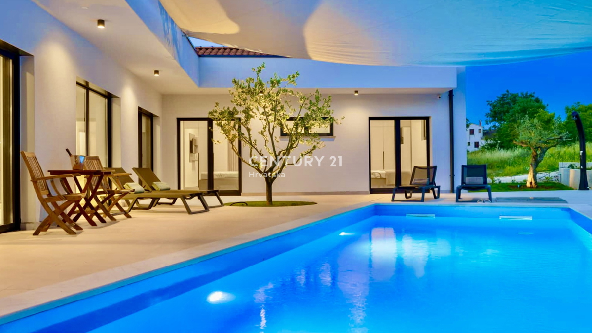 <ROVINJ, OKOLICA, FANTASTIČNA NOVA PRIZEMNICA>