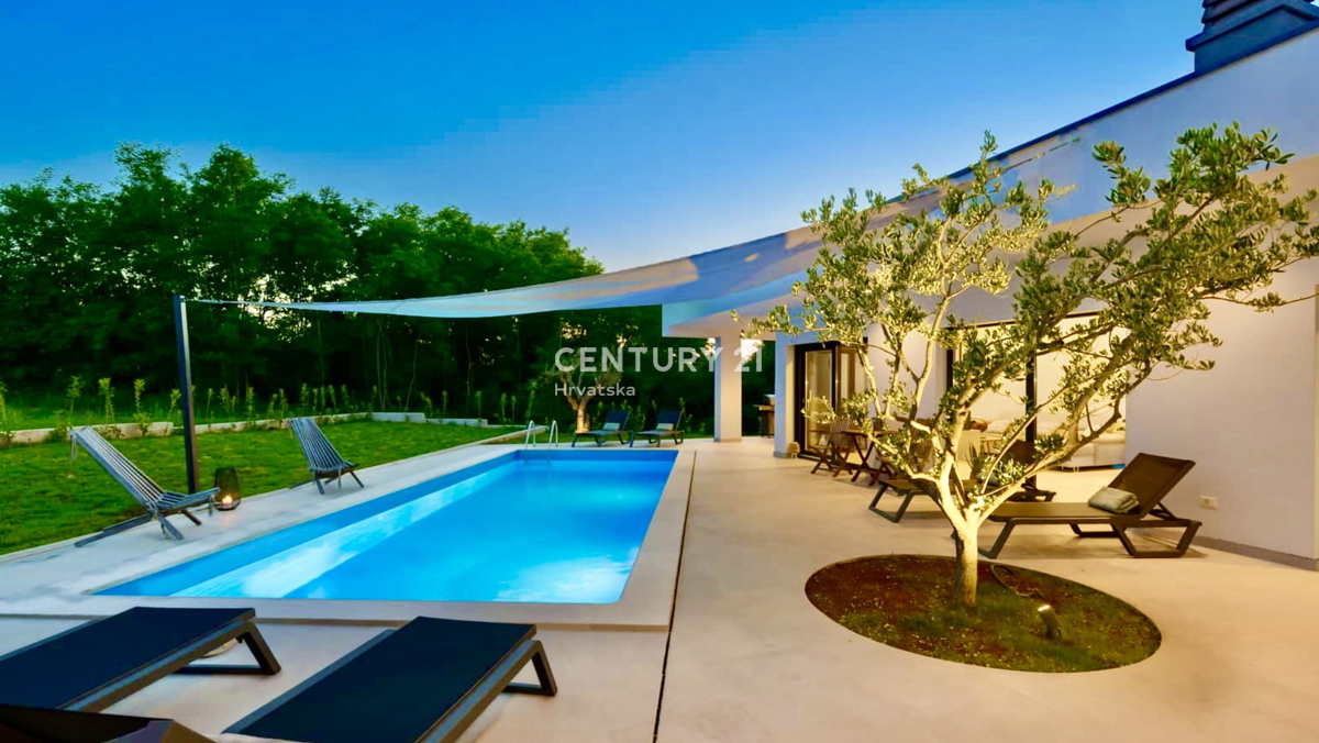 <ROVINJ, OKOLICA, FANTASTIČNA NOVA PRIZEMNICA>