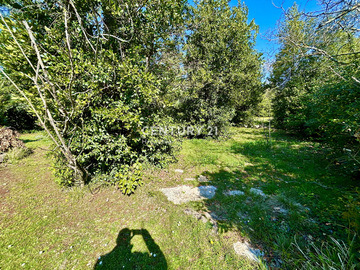 UMAG, TERRENO EDIFICABILE IN UNA DELLE LOCATION PIÙ ATTRATTIVE DELLA COSTA OCCIDENTALE DELL'ISTRIA